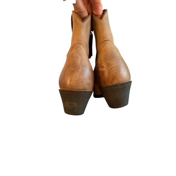 Ariat Womens Darlin Booties Size 6.5 Tan Leather Almond New West Heel Western - Picture 4 of 15